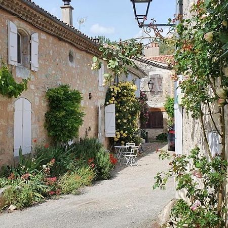 La Maison Des Cornieres Fourcès Exterior foto