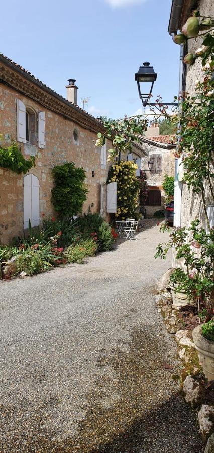 La Maison Des Cornieres Fourcès Exterior foto