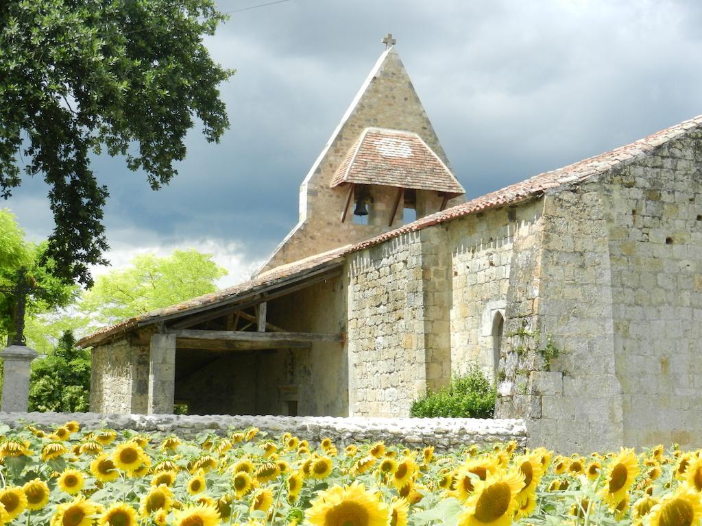 La Maison Des Cornieres Fourcès Exterior foto